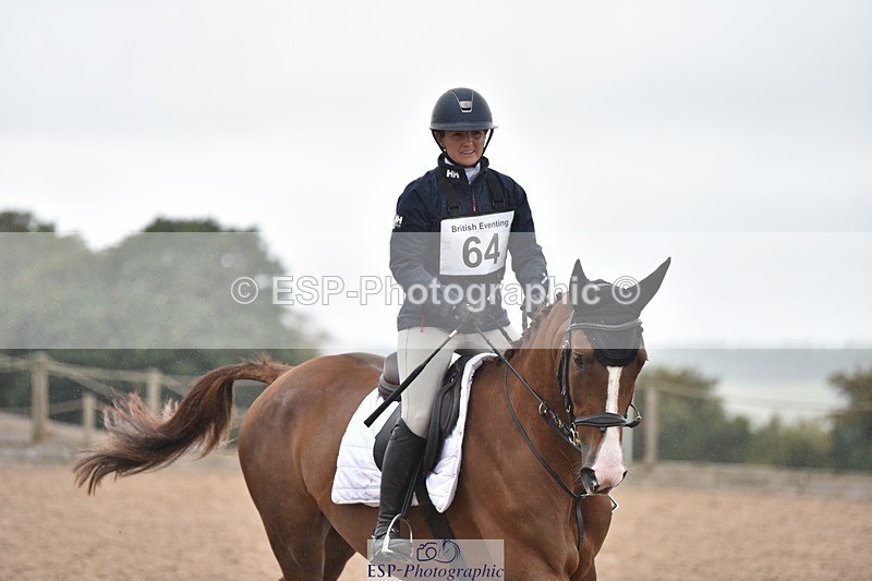 250830-115930-00871 - B-064-Amy.Tough