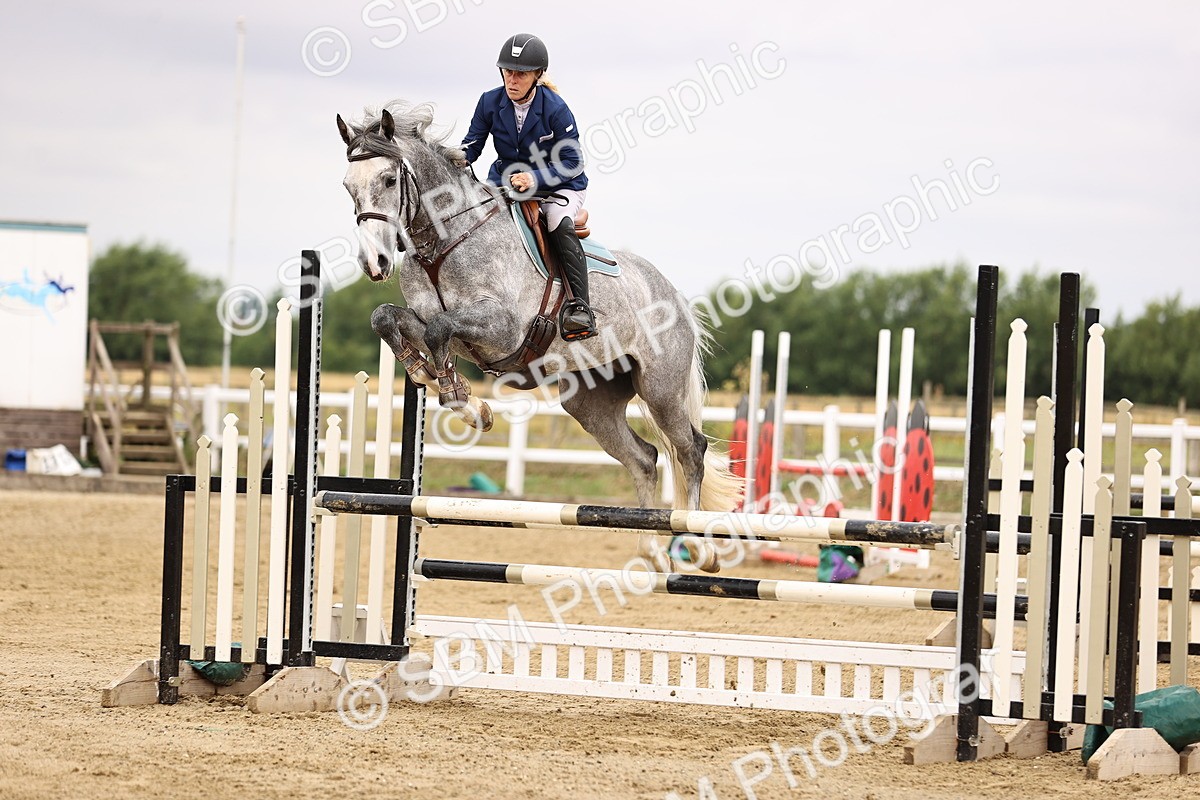 SBM_024729 - Class 9 - Senior British Novice - 90cm