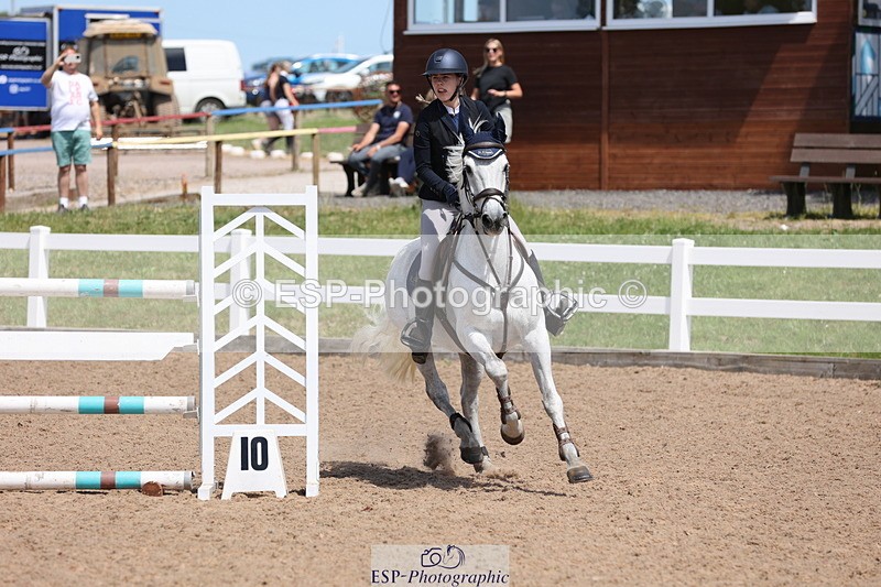 240629A-141904-06785 - Cls 19 Foxhunter and 1.10m Open