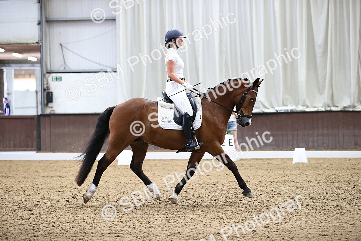 SBM_000535 - Novice 4 Warm Up