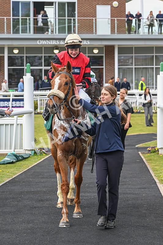 220425-Race 1-Kats Bob-8683 - Race 1