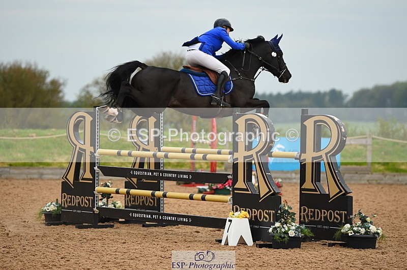 230504A-092708-00357 - Cls 8 Snr Foxhunter