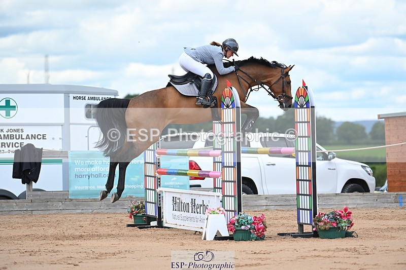 230721A-125247-06278_Cls 34 7 Yr Olds 130m - 075-902-3050