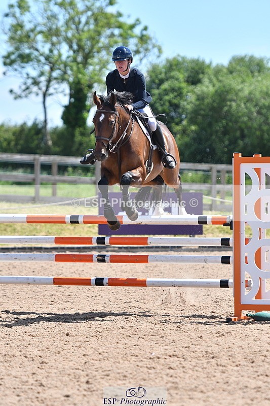 240609A-125237-05406 - Cls 18 Snr Newcomers and 1.10m Open