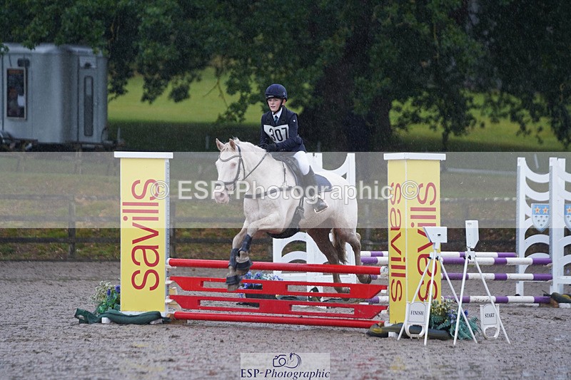 240824X-083004-20256 - 70cm Round 1 8.30 to 9.30