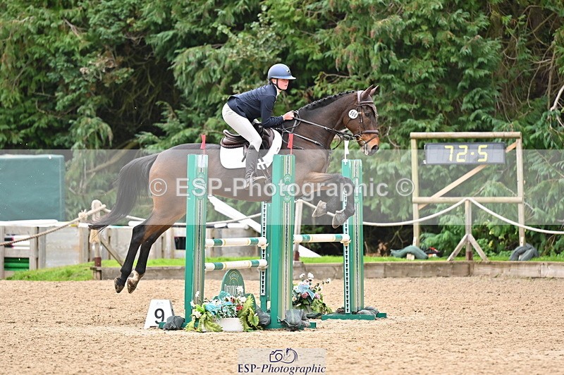 251026A-141012-25037 - G-566-Charlotte.Smith