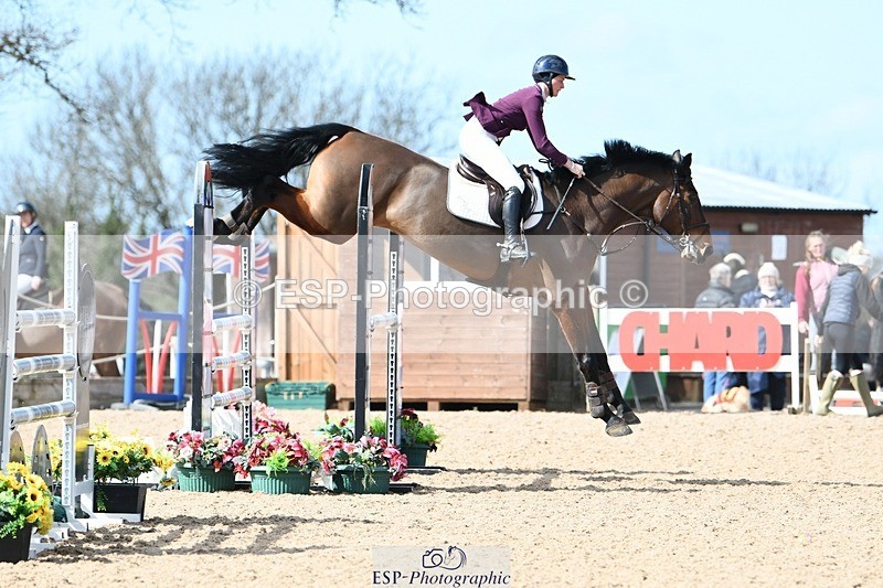 250328-131035-01159 - Cls 3 Snr Foxhunter