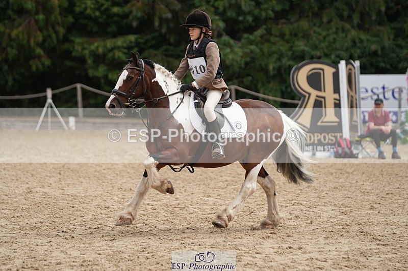 250824A-115817-35760 - 2010-Freya.Hallam-Deakin-Tommy