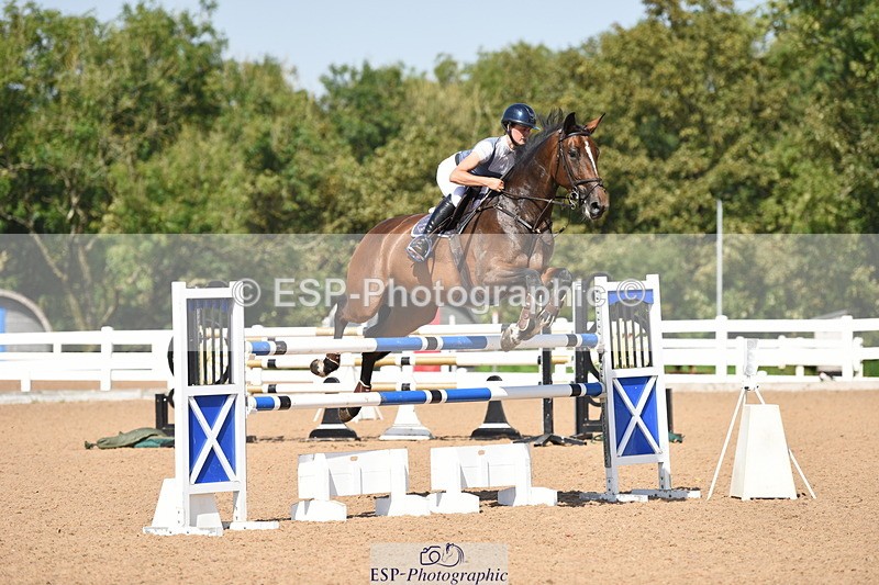 230906A-133810-00468 - Foxhunter & 1.20m Open