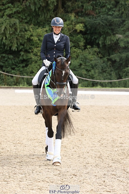 250718A-163158-02860 - Fri Presentations