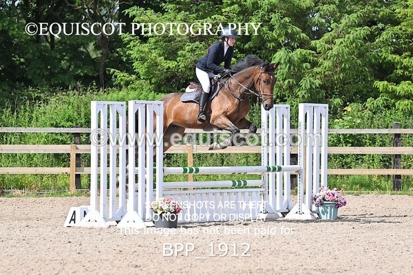 BPP_1912 - CLASS 18 SUN British Novice/ 90cm Open