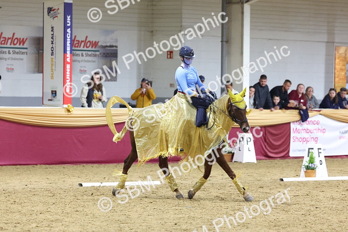SBM_09781 - Class 52 Strictly Fancy Dress-Age