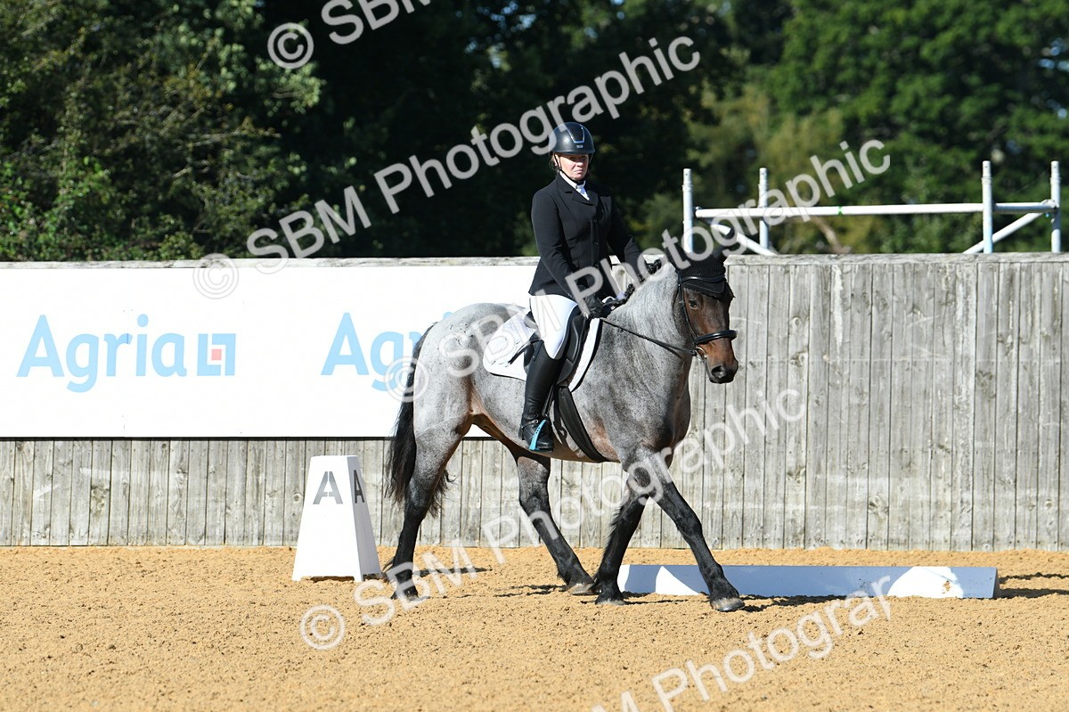 SBM_02314 - D7 Small Tour Championship Prelim 1
