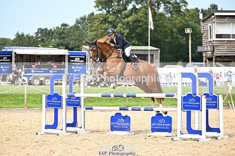 240818-150526-05080 - Cls 12A Snr Foxhunter & 1.20m Open