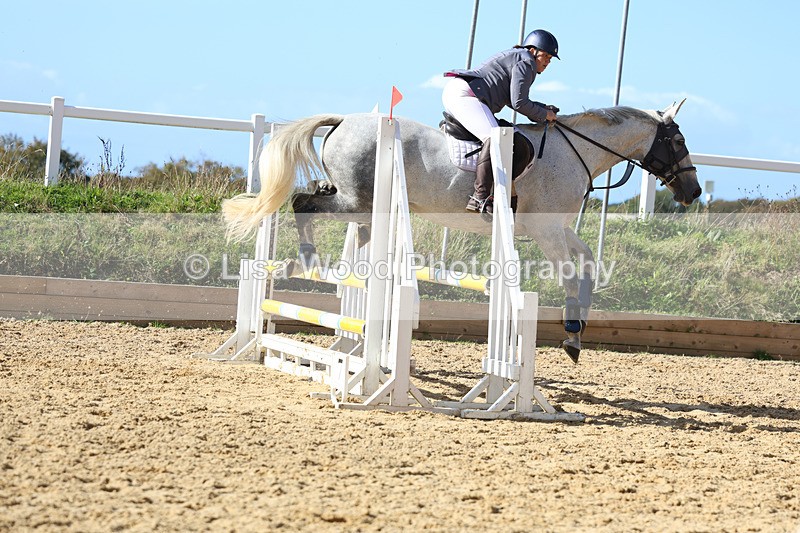 3E7A5160 - Class 9: 80cm Senior