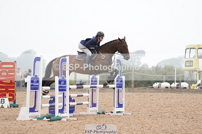 240901A-094144-05426 - 405-Florrie.Ball-POLMARK.JAY.WALK