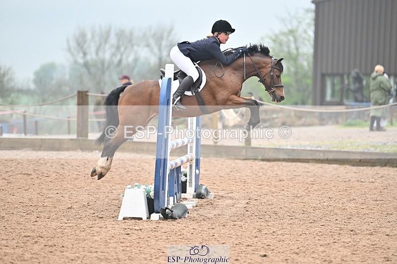240505A-112217-04837 - Cls 3  Pony Discovery & 90cm Open