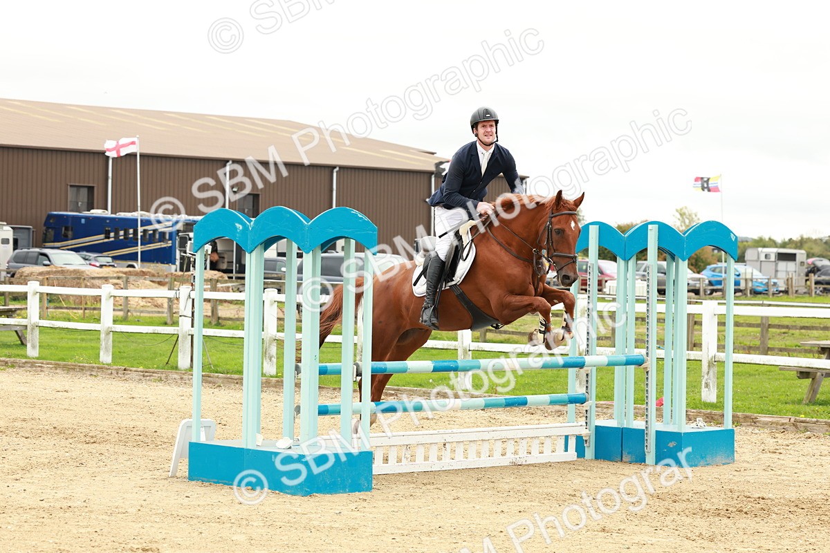 1I0A7061 - Class 2 - Senior British Novice