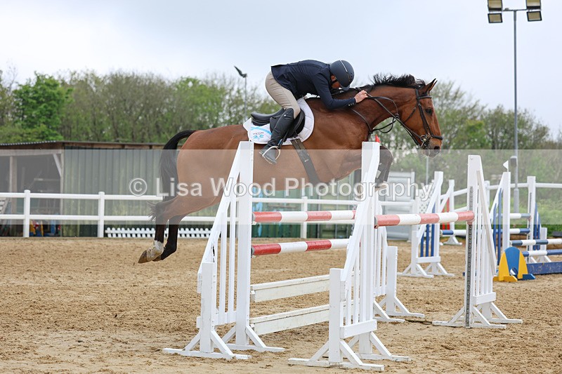 3E7A4400 - Class 7: Senior Foxhunter/1.20 open