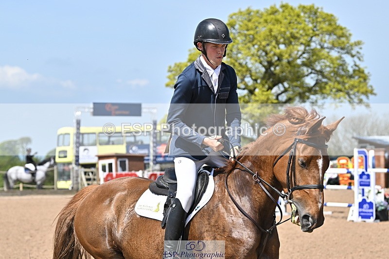 240509A-122900-01771 - Cls 10 National 1.30m Open