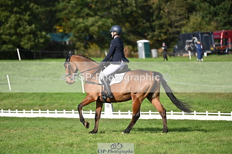 251024A-121427-09907 - G-570-Samantha.Garness