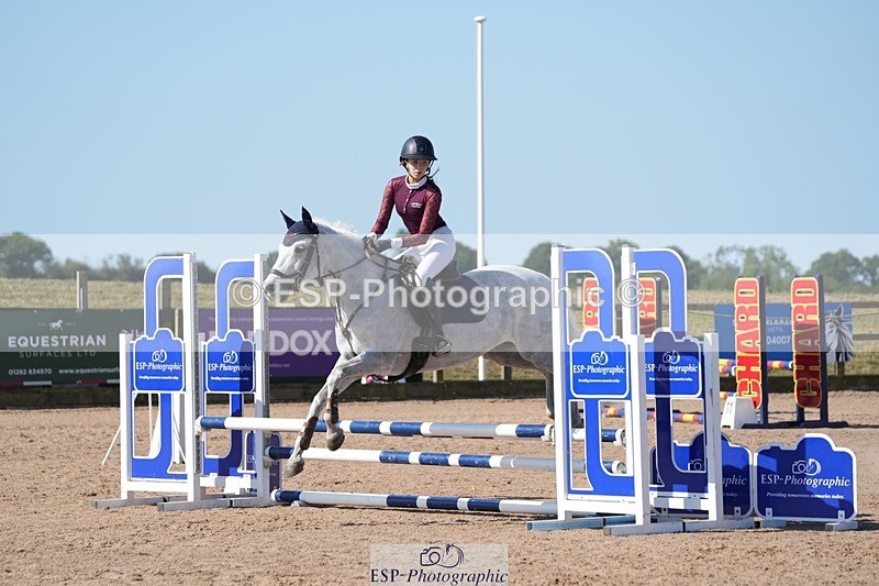 250712-093457-01144 - Cls 1 Pony Intro 70cm