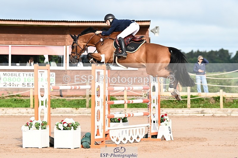 240721A-080121-16353 - Cls 20, 1 Star Gold Tour 1.35m