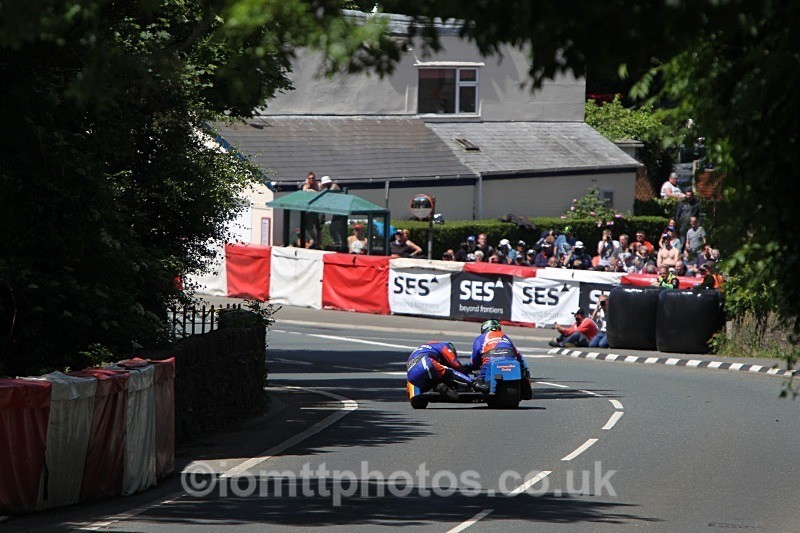  - Sidecar Race B