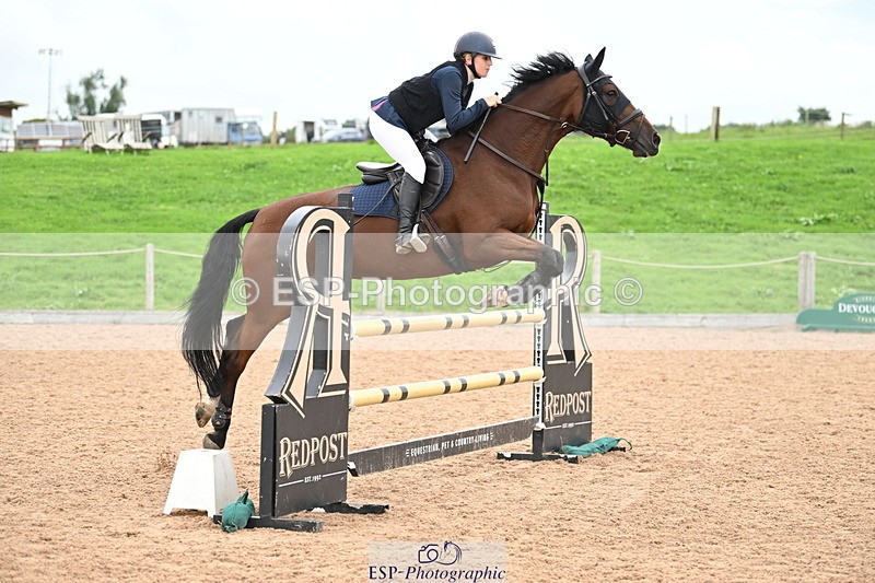 240908A-145538-04717 - Cls 16 U21 Advanced Teams 1m-1.10m