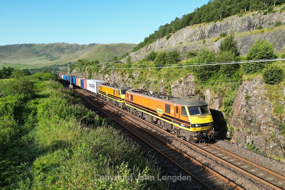 JL - 8.7.25 90011 90044 4S50 Basford Hall - Coatbridge, Tebay South - Latest shots