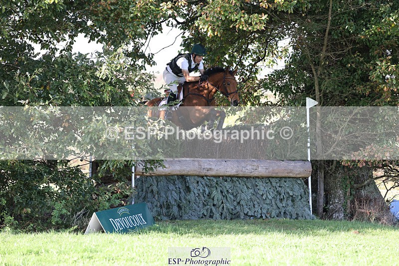 241025-144220-09131 - 233-Padraig.Mccarthy-LADY.OPHELIA