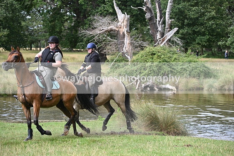 WJ7_1634 - Time at Water 10:48 to 11:13