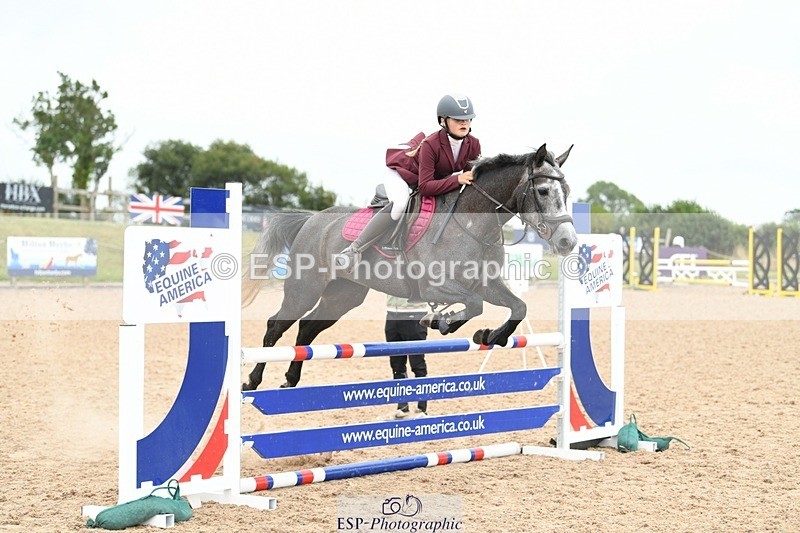 250807-112348-00641 - 90cm Round 1