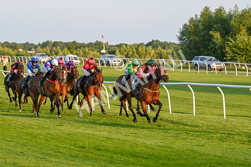 100625-Race 8-Coconut Bay-7822 - Race 8