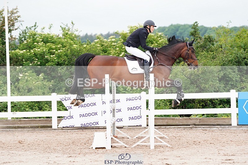 250524-112238-06378 - Cls 21 A&B Snr Disco & 1.00m Open