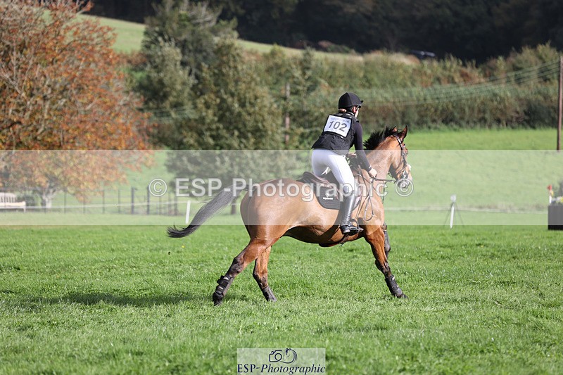 241025-123000-08073 - 102-Holly.Morris-ROYALE.LOUIS