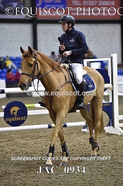 JAC_0934 - 14TH NOVEMBER 2017 - GEORGE & JAMES WHITAKER DEMO - MORRIS EC