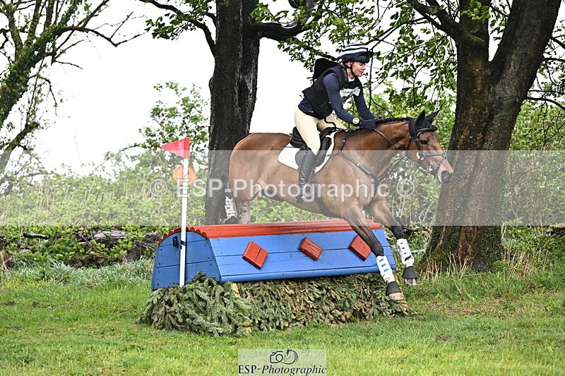 250418-140622-05425 - 212-Lucy.Lloyd-WATERNISH.BRIDLE.LANE