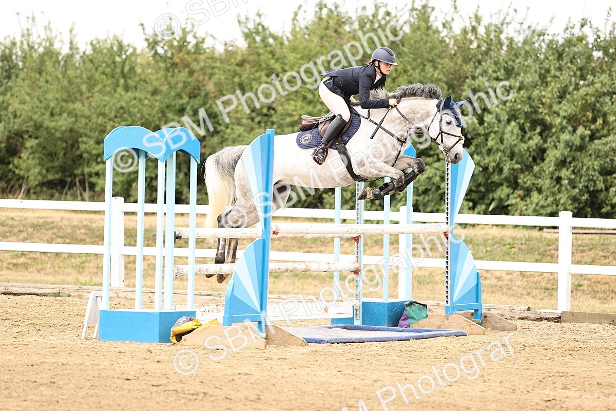 SBM_026925 - Class 13 - Senior Newcomers - 1.10m