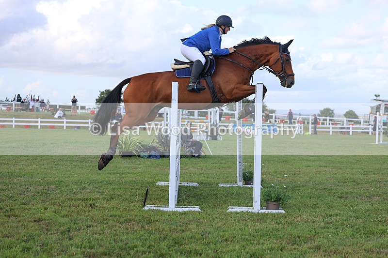3E7A4621 - Class C1: Showjumping Senior Newcomers/1.10m open