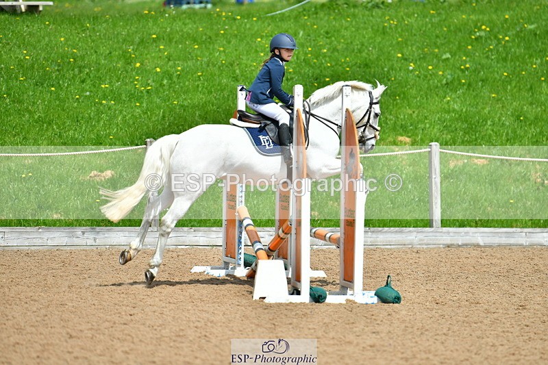 230513A-131636-01041 - Cls 34+35 Club 60cm