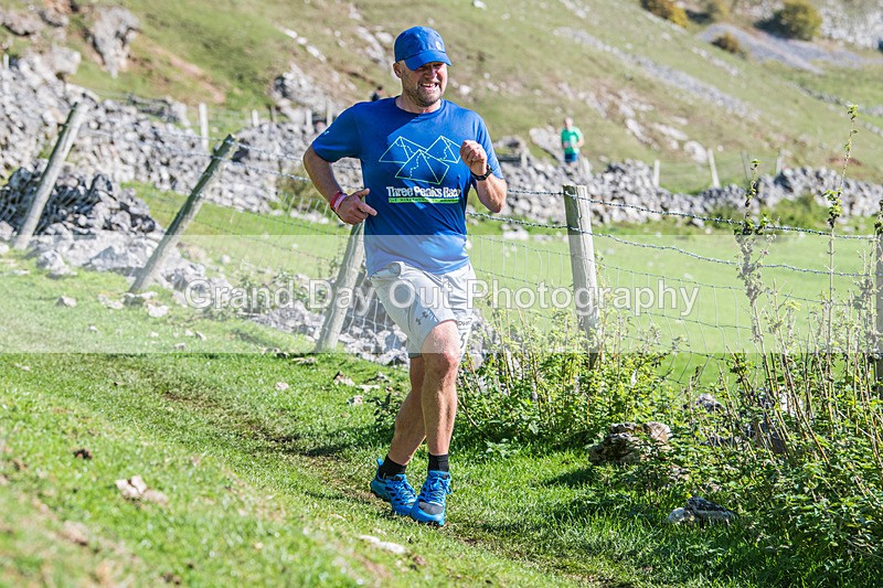 Ilam-886 - Ilam Three Peaks Fell Race (Limestone Series) Sunday 28th September 2025