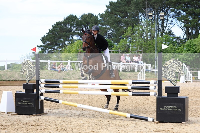 3E7A7110 - Class 7: Senior Newcomers/1.10m open