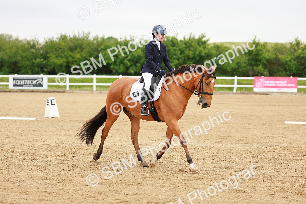 SBM_005309 - Class 16 - Novice 6