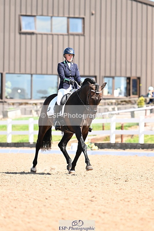 240816A-115349-04154 - 254-Suzanne.Jackson-Bodeguero.CXII