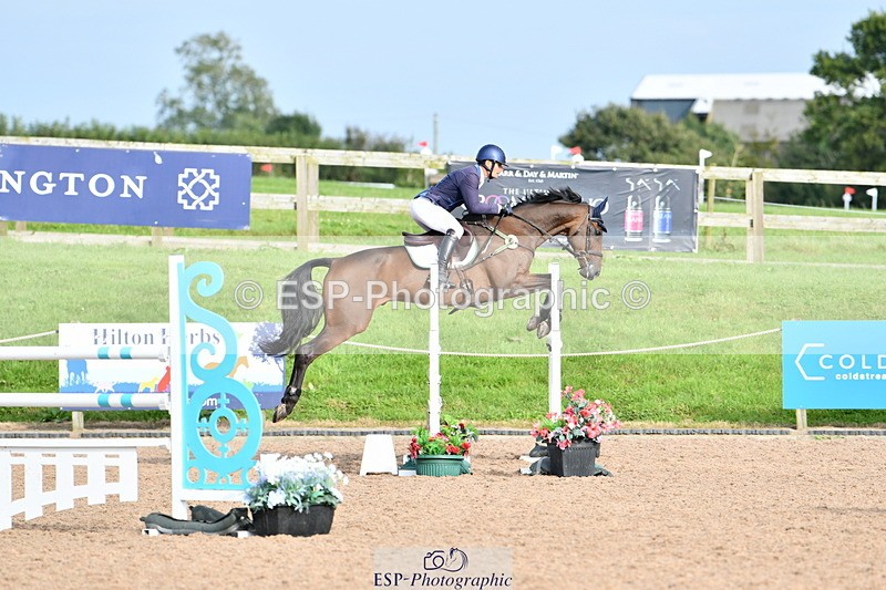 240915A-163410-11036 - Cls 30 Snr Foxhunter