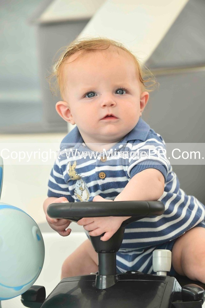 SH4_2177 - Bonny baby competition.