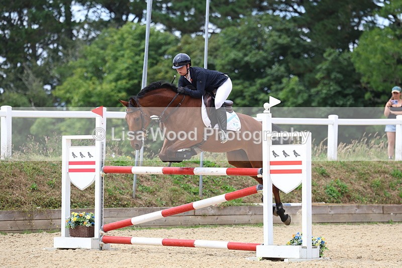 3E7A6301 - Class 8: Senior Newcomers/1.10m open