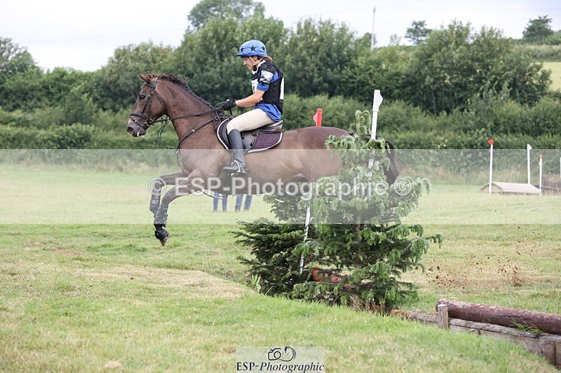 230625-095816-01251 - XC 90cm 9.45 to 11.00