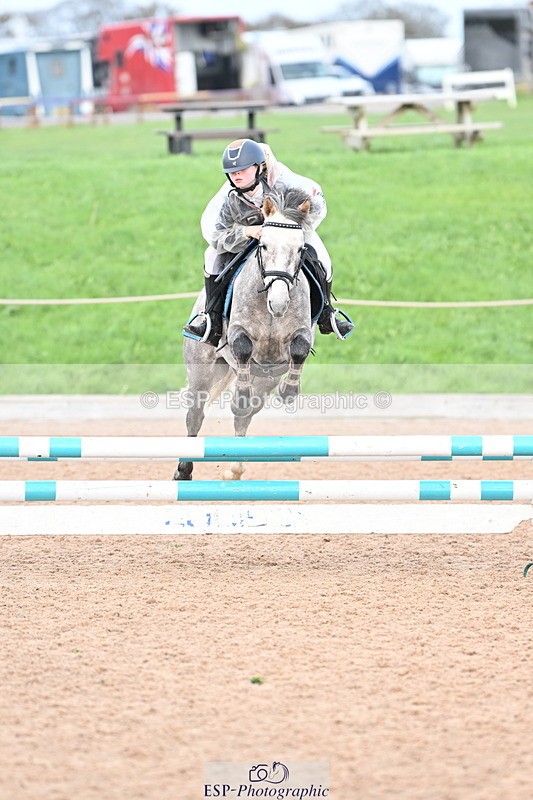 231029A-125341-03382 - Stepping Stones 128cm & 138cm